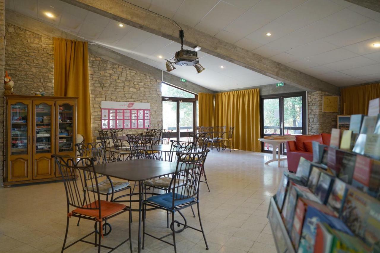 Отель Vvf Luberon Provence Мюр Экстерьер фото